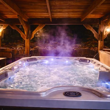 El Arca Private With Hot Tub Jeseniky For 9 Guests 펜션 예세니크